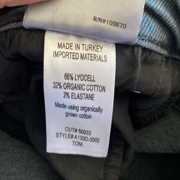 AGOLDE black distressed mid rise stretch straight leg jeans w/ raw cut out cuffs - Picture 12 of 16